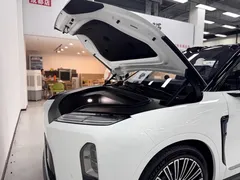 2026 Nio ES8 6-seat Executive Luxury, белый — фото 5