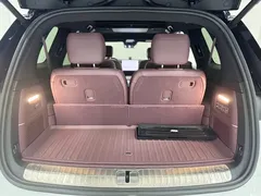2026 Nio ES8 6-seat Executive Luxury, белый — фото 12