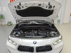 2021 BMW X2 M, белый — фото 11