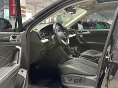 2022 Volkswagen Tiguan L 330TSI AT 2WD, чёрный — фото 4
