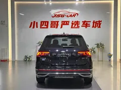 2022 Volkswagen Tiguan L 330TSI AT 2WD, чёрный — фото 9