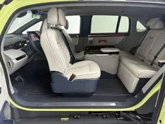 2025 Zeekr Mix Smart Driving, зелёный — фото 6