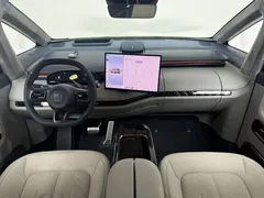 2025 Zeekr Mix Smart Driving, зелёный — фото 17