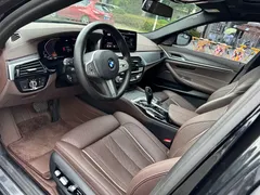 2022 BMW 5 Series 5 530Li M, чёрный — фото 10