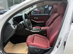 2023 BMW 3 Series 320Li M Sport Package, белый — фото 7