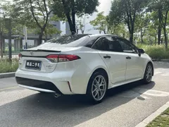 2021 Toyota Levin 185T CVT Luxury, белый — фото 12