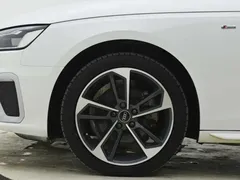 2023 Audi A4L 40 TFSI Fashion Dynamic, белый — фото 5