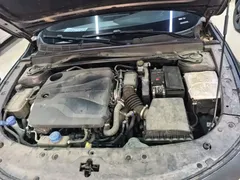 2022 Changan UNI-V 1.5T Premium — фото 20