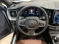 2022 Volvo XC60 4WD Zhiyi Luxury — фото 9