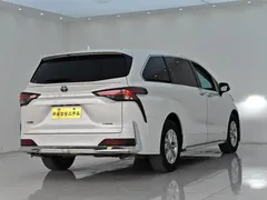 2023 Toyota Granvia 2.5L Hybrid Comfort, белый — фото 6