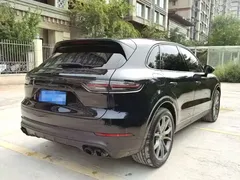 2023 Porsche Cayenne 3.0T Platinum, чёрный — фото 4