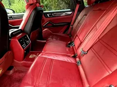 2023 Porsche Cayenne 3.0T Platinum, чёрный — фото 12