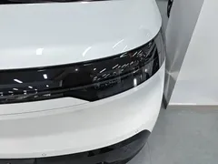 2025 Zeekr Mix Smart Driving, белый — фото 24