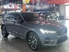 2022 Volvo XC60 B5 4WD Luxury — фото 3