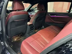 2022 BMW 5 Series 5 530Li M, синий — фото 6