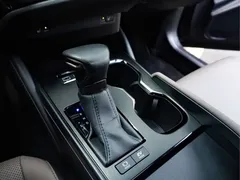 2022 Lexus ES 300h, чёрный — фото 21