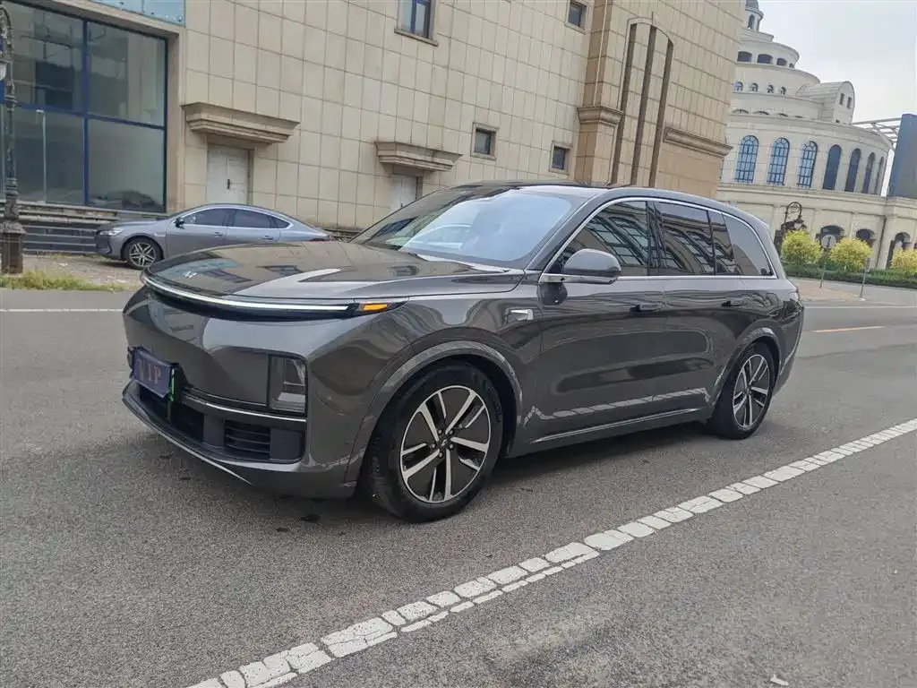 2024 Li Auto L8 Pro