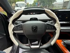 2022 Changan UNI-V 1.5T — фото 7