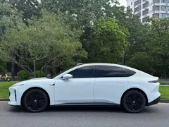 2024 Nio ET5 75kWh EV, белый — фото 3