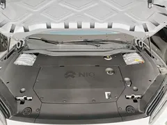 2024 Nio ET5T 75kWh Touring — фото 20