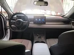 2025 BYD Seal 05 PHEV DM-i Smart Drive 55km Luxury, белый — фото 6