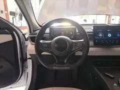 2025 BYD Seal 05 PHEV DM-i Smart Drive 55km Luxury, белый — фото 7