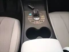2025 BYD Seal 05 PHEV DM-i Smart Drive 55km Luxury, белый — фото 10