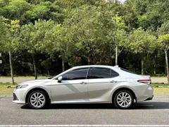 2023 Toyota Camry 2.0G Luxury — фото 15