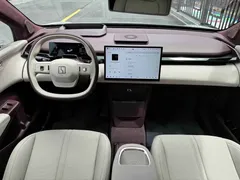2025 Zeekr X 4 seats RWD Magic Cube, белый — фото 13