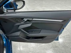 2022 Audi A3L Limousine 35 TFSI Fashion Sport, синий — фото 17