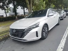 2022 Nissan Teana 2.0L XL-TLS, белый — фото 2