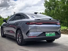 2025 BYD Qin L EV 470km Leading — фото 10