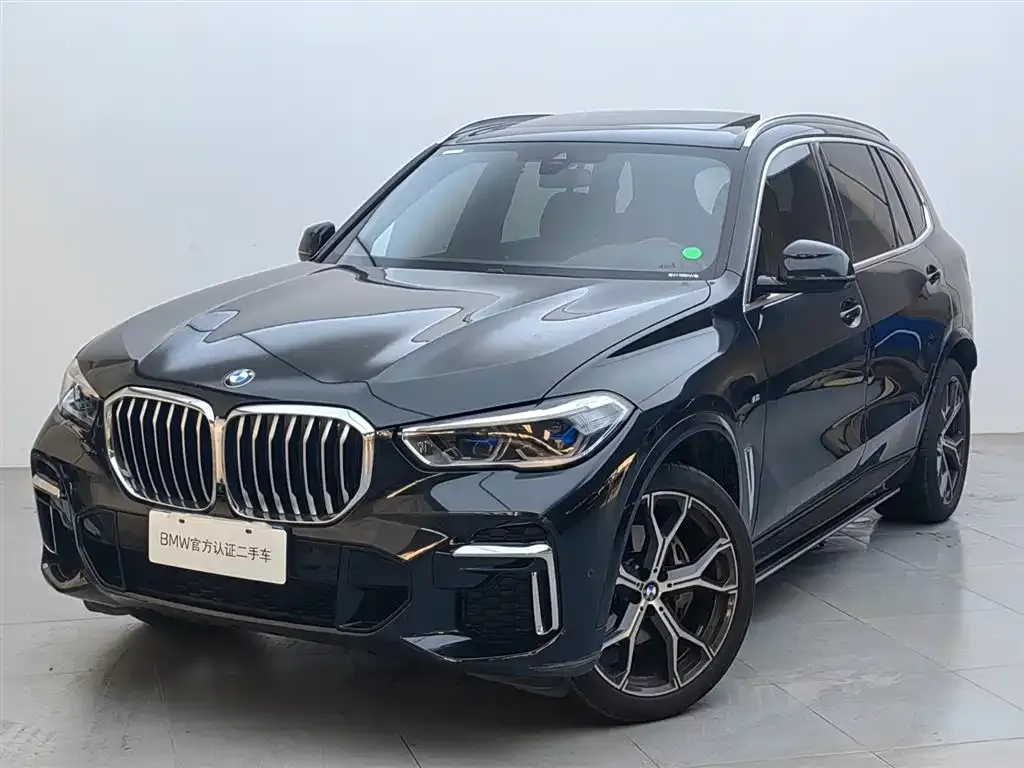 2022 BMW X5 40Li M