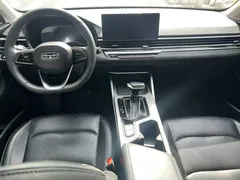 2022 Geely Emgrand 1.5L CVT, белый — фото 9