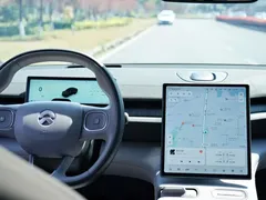 2023 Nio EC6 75kWh, чёрный — фото 10