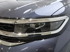 2021 Volkswagen Talagon 330TSI 2WD, синий — фото 18