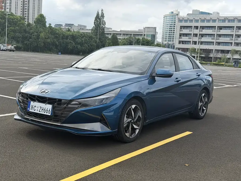 2021 Hyundai Elantra 240TGDi DCT LUX Premium