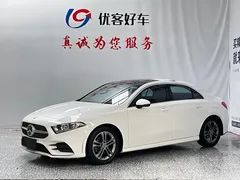 2022 Mercedes-Benz A-Class A 180 L, белый — фото 1