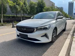2022 Geely Emgrand 4th Gen 1.5L CVT Luxury, белый — фото 1