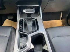 2022 Geely Emgrand 4th Gen 1.5L CVT Luxury, белый — фото 12
