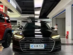 2021 Audi A8L 50 TFSI quattro Comfort, чёрный — фото 2