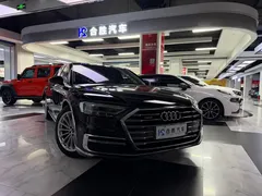 2021 Audi A8L 50 TFSI quattro Comfort, чёрный — фото 3