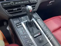 2021 Porsche Macan 2.0T, синий — фото 11