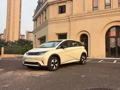 2025 BYD Dolphin 420km Freedom — фото 1