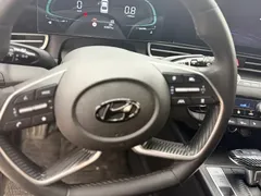2023 Hyundai Elantra 1.5L CVT LUX Premium, белый — фото 8