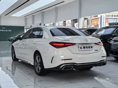 2022 Mercedes-Benz C-Class C 200 L Sport, белый — фото 13