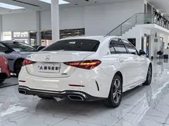 2022 Mercedes-Benz C-Class C 200 L Sport, белый — фото 15