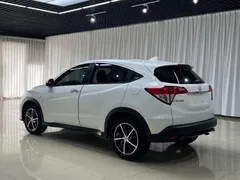 2020 Honda Vezel 1.5L CVT Pioneer, белый — фото 4