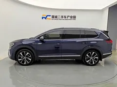 2022 Volkswagen Talagon 530TSI 4WD Pro 7, синий — фото 3