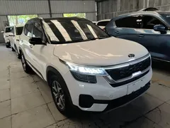 2020 Kia Seltos 1.5L CVT, белый — фото 4